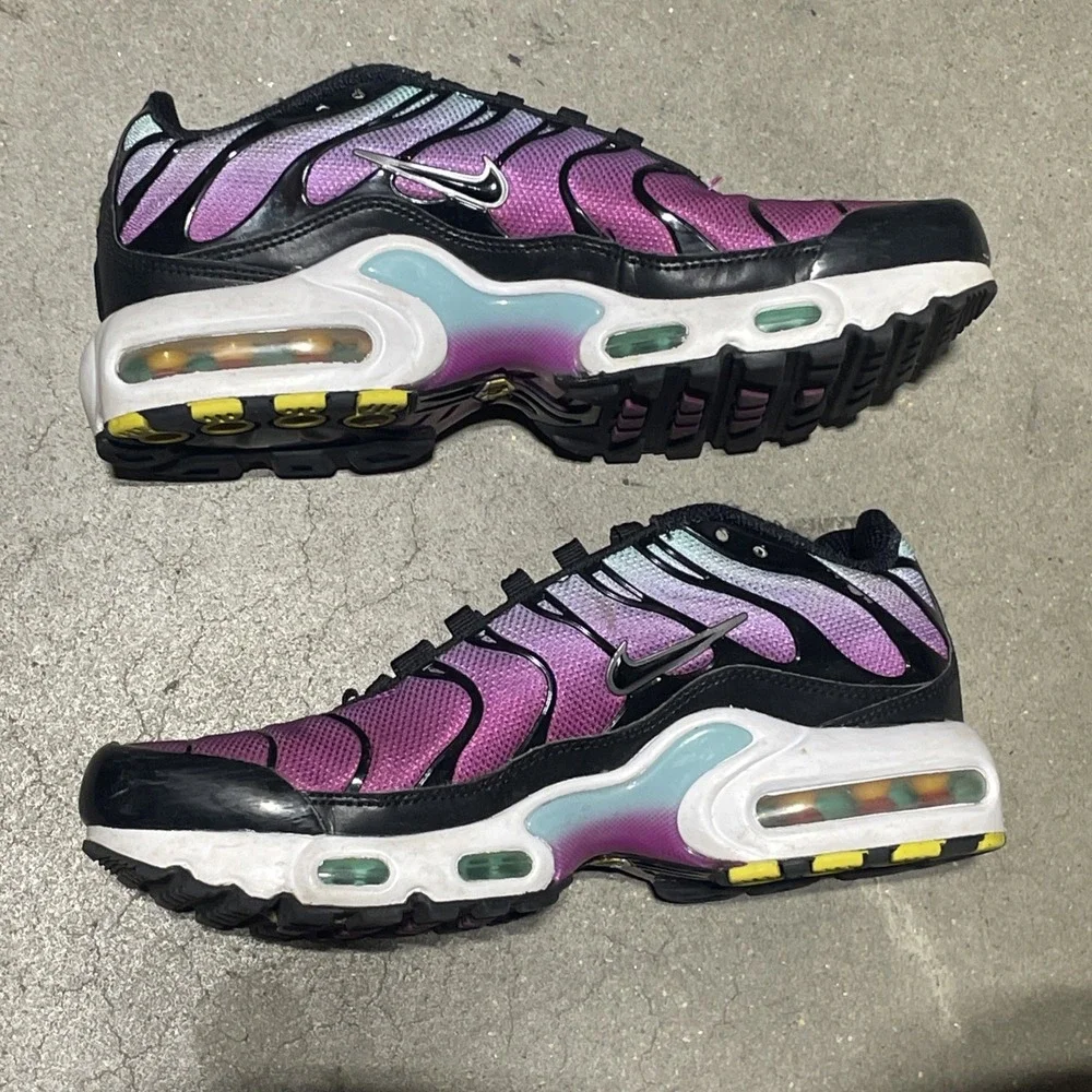 Nike Air Max Plus TN CD0609-300 Aurora Hyper Violet YOUTH Size 6y